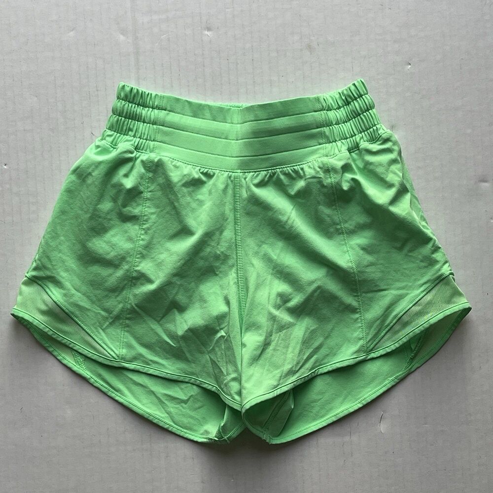Lululemon Hotty Hot II High-Rise Lined Shorts 3.5” Size 0 Green Running Sports